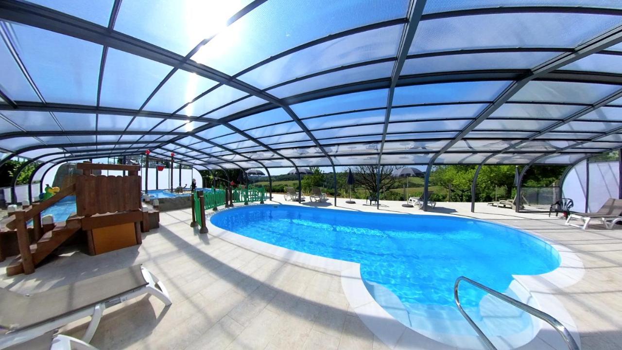 Rouffignac Saint-Cernin Camping Les Terrasses De Dordogne מראה חיצוני תמונה