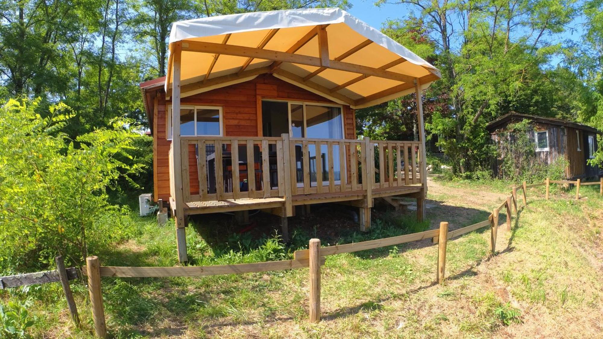 Rouffignac Saint-Cernin Camping Les Terrasses De Dordogne מראה חיצוני תמונה