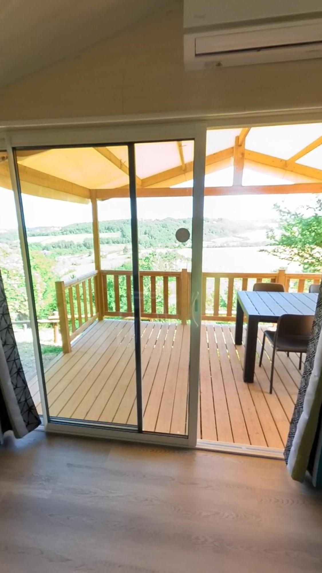Rouffignac Saint-Cernin Camping Les Terrasses De Dordogne חדר תמונה