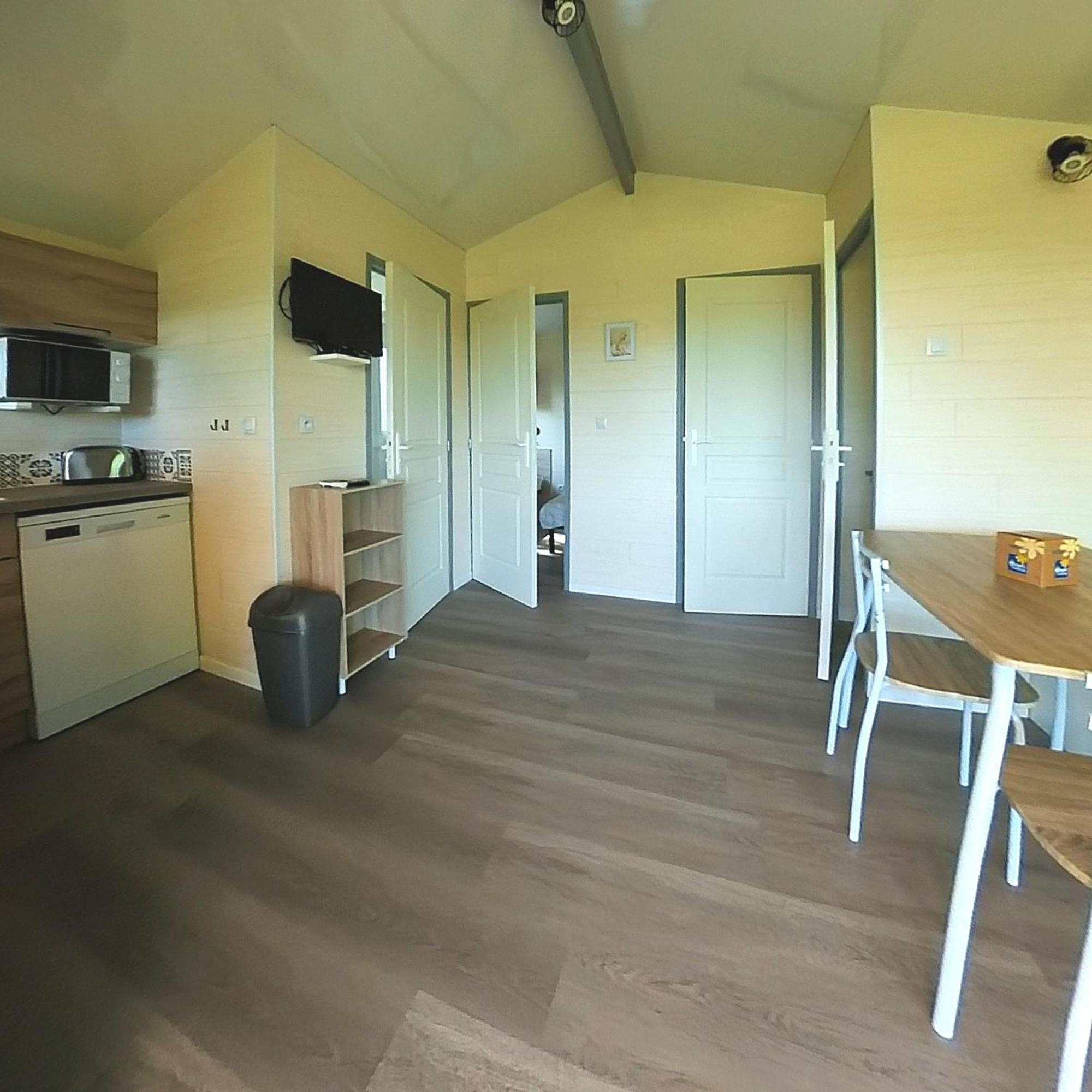 Rouffignac Saint-Cernin Camping Les Terrasses De Dordogne חדר תמונה