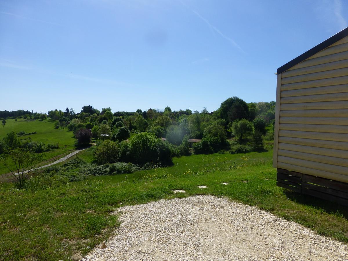 Rouffignac Saint-Cernin Camping Les Terrasses De Dordogne מראה חיצוני תמונה